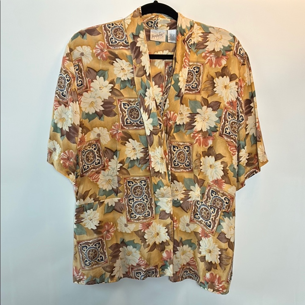 Vintage Jaqueline Ferrar Silk Floral Patterned Women’s Button Down Blouse
